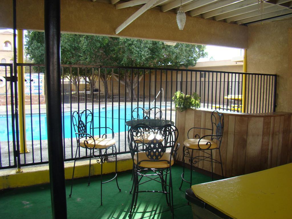 Brunner'S Inn And Suites El Centro Exterior foto